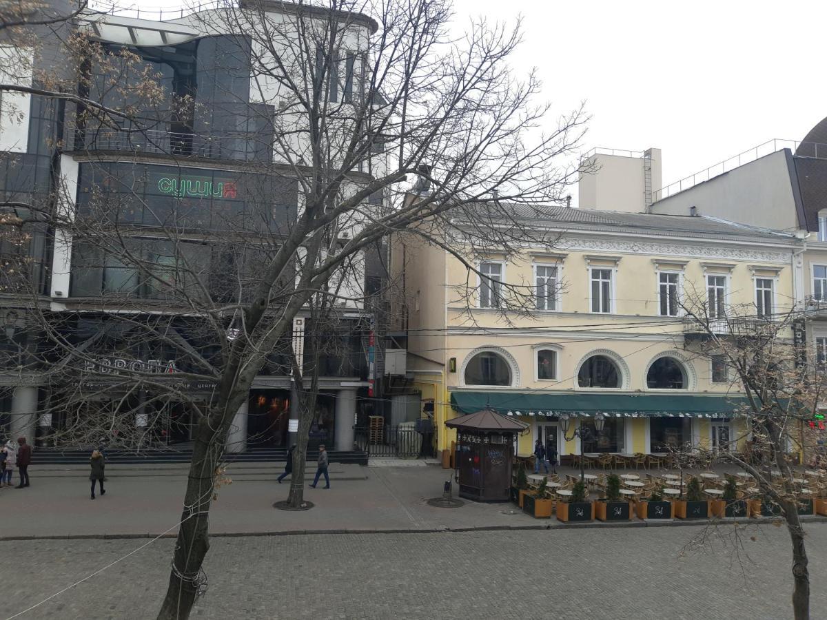 Hotel Reno On Deribasovskaya Odessza Kültér fotó